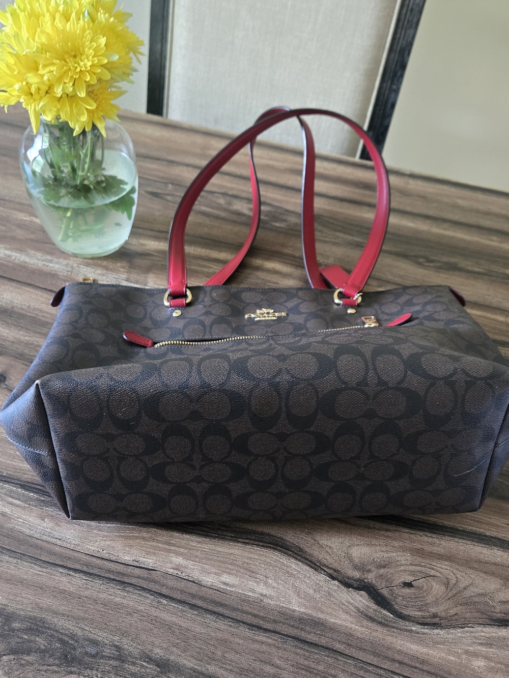 Coach Signature Tote - Picture 8 of 11